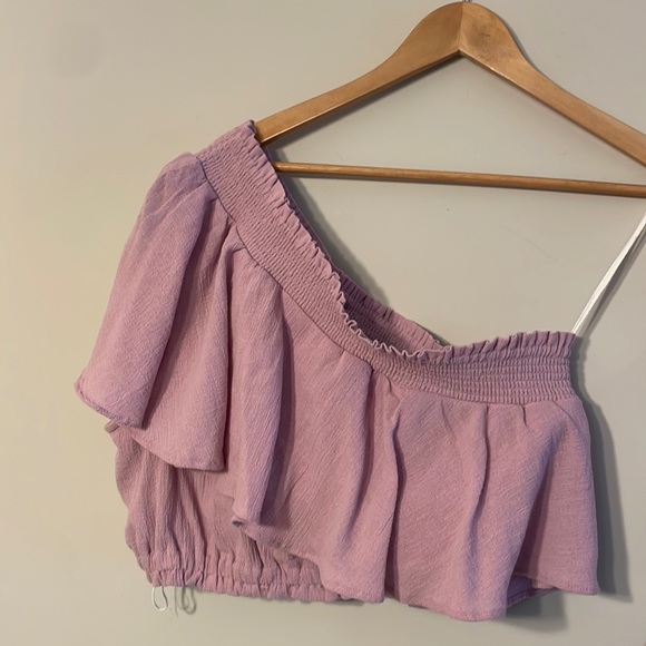 Free People set “Go For Drama” ruffle skirt and one shoulder top set lavender - Picture 3 of 9
